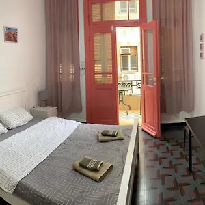 guesthouse-comfy.gethaifahotels.com/